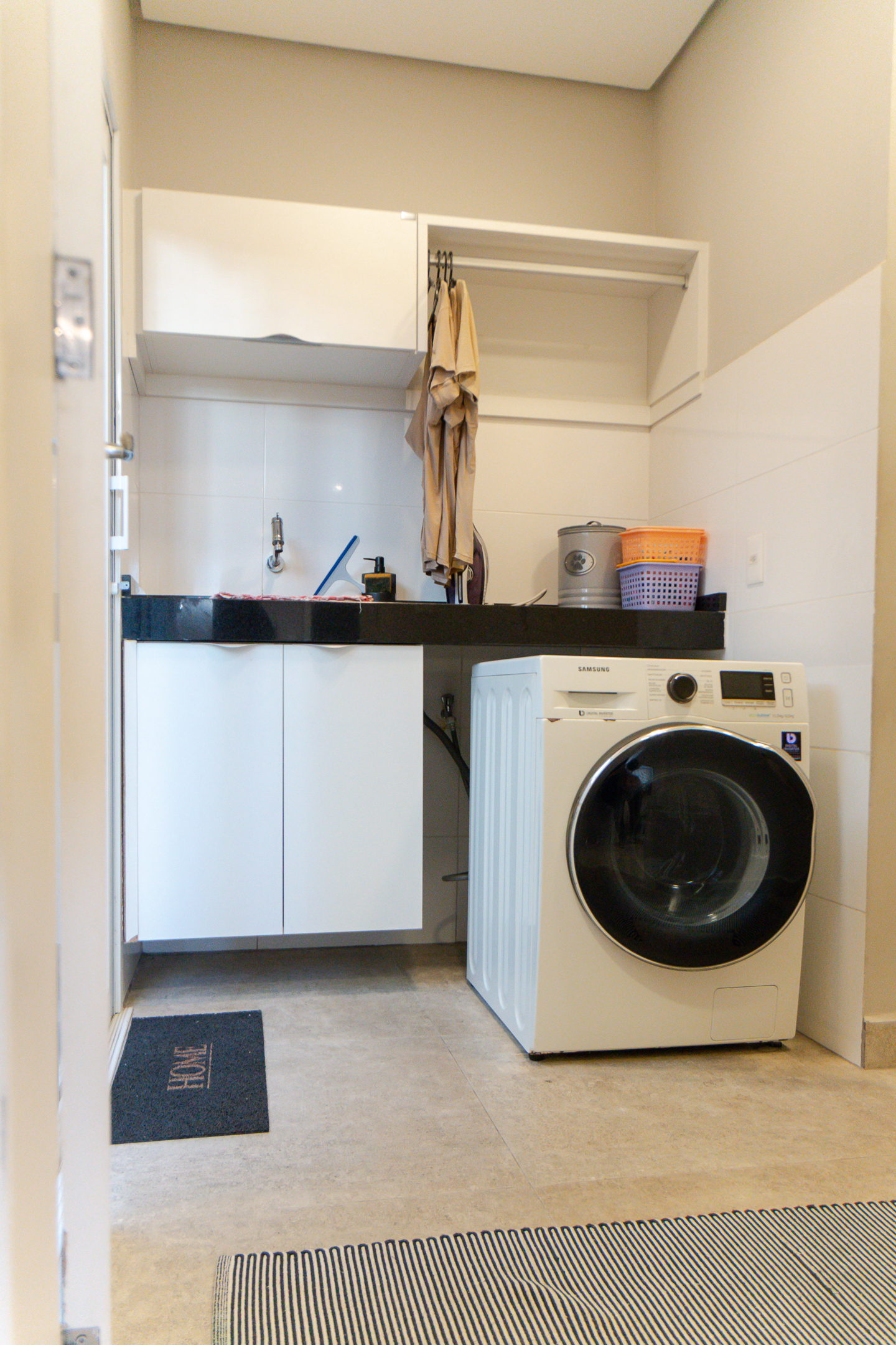 Casa Alto Padrão 323m² | 3 Suítes com Closet | Condomínio Mont Blanc