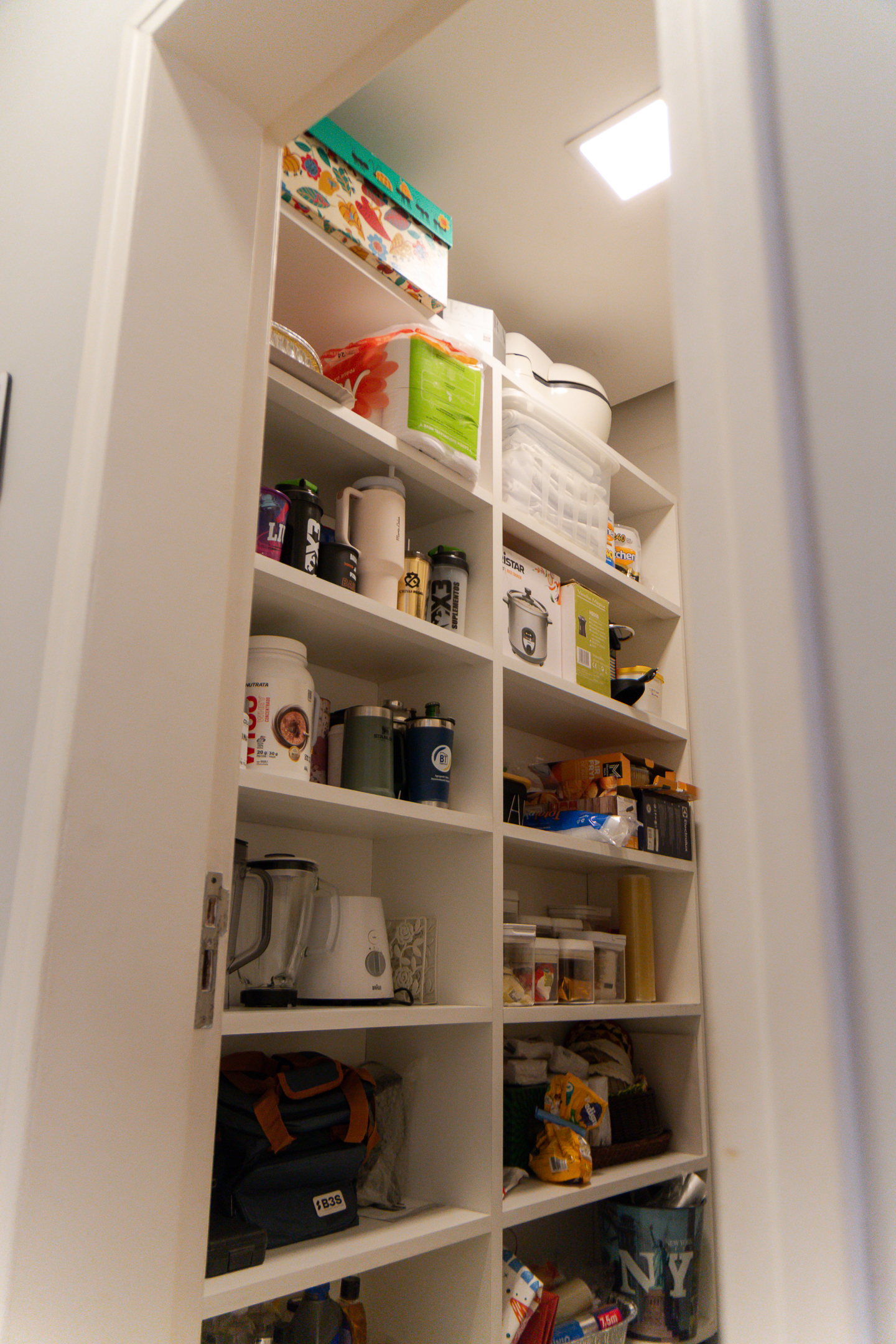 Casa Alto Padrão 323m² | 3 Suítes com Closet | Condomínio Mont Blanc