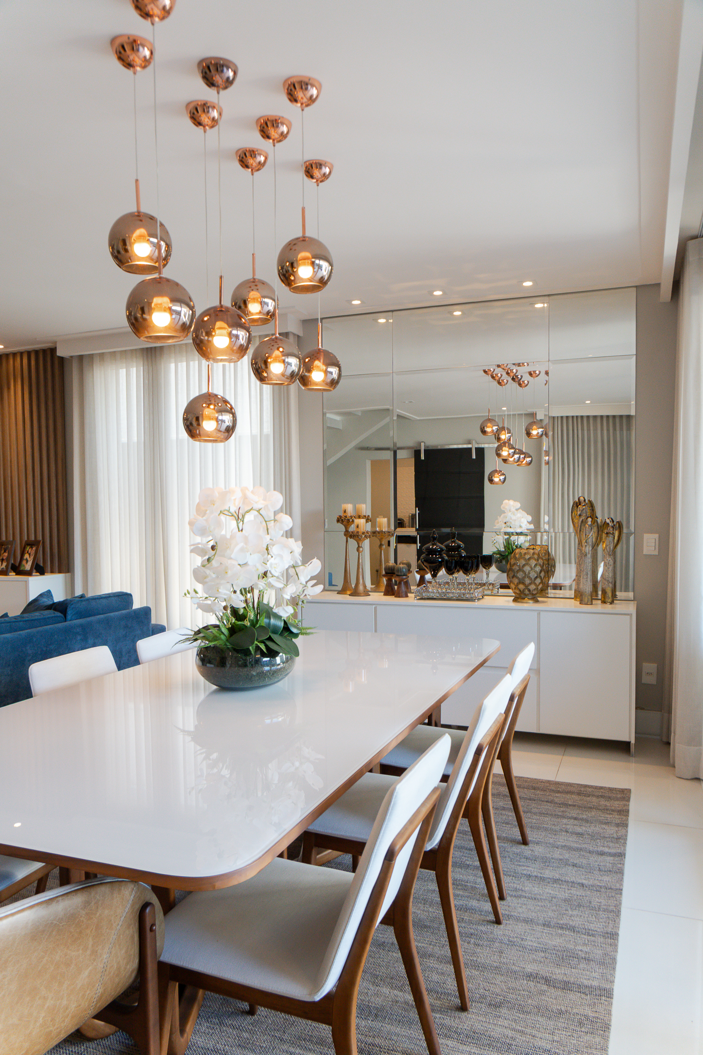 Casa Alto Padrão 323m² | 3 Suítes com Closet | Condomínio Mont Blanc