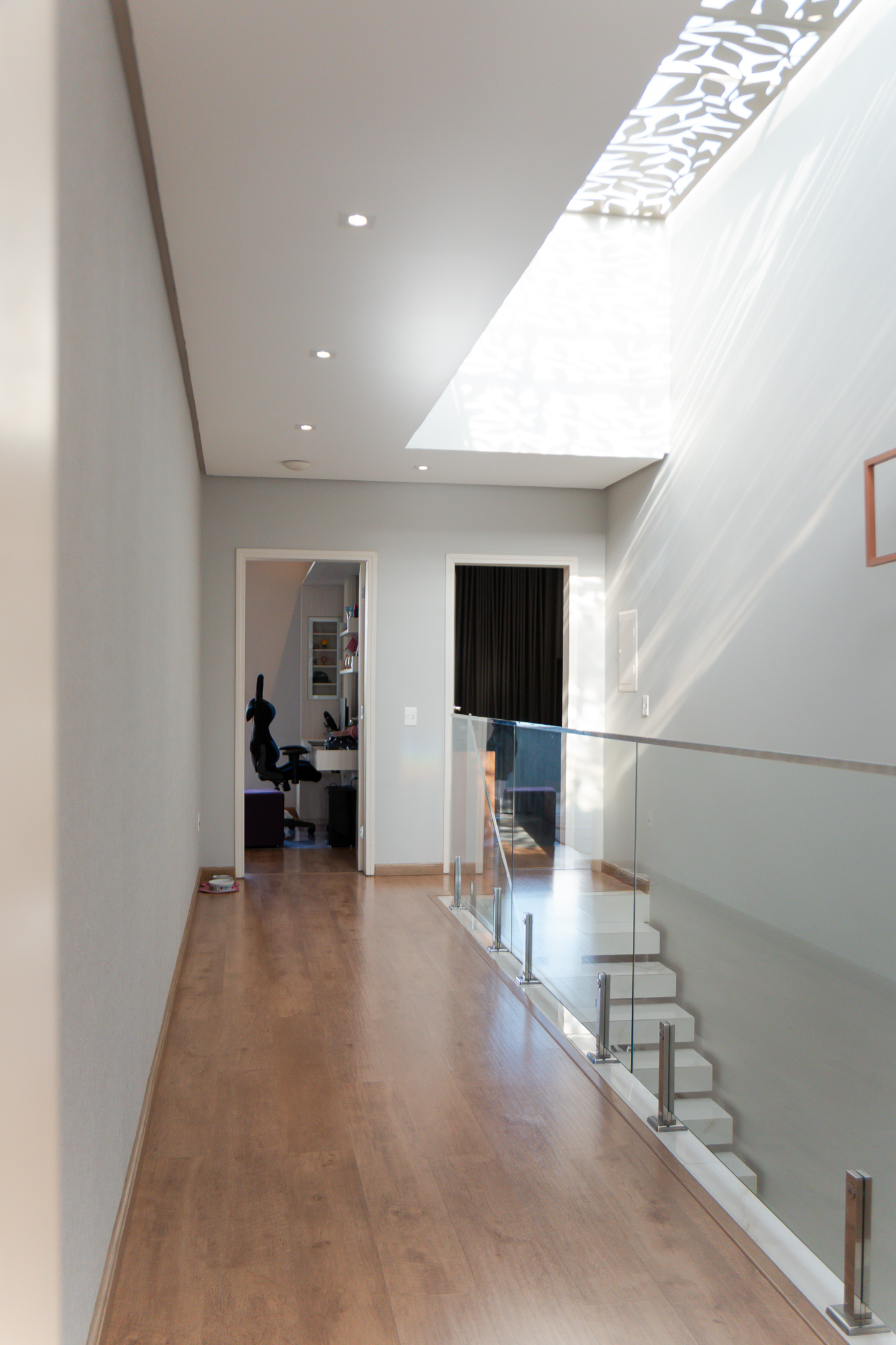 Casa Alto Padrão 323m² | 3 Suítes com Closet | Condomínio Mont Blanc