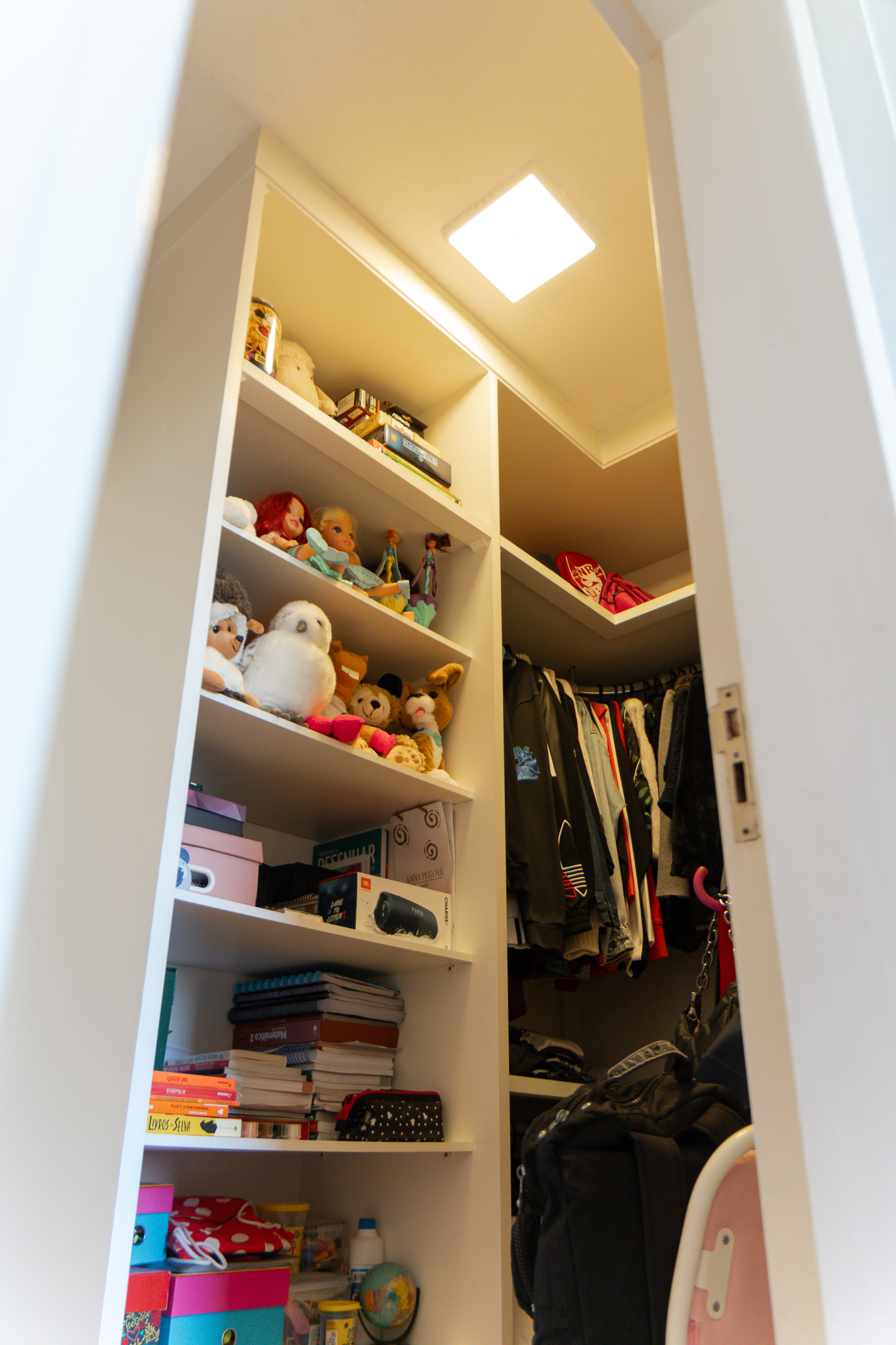 Casa Alto Padrão 323m² | 3 Suítes com Closet | Condomínio Mont Blanc