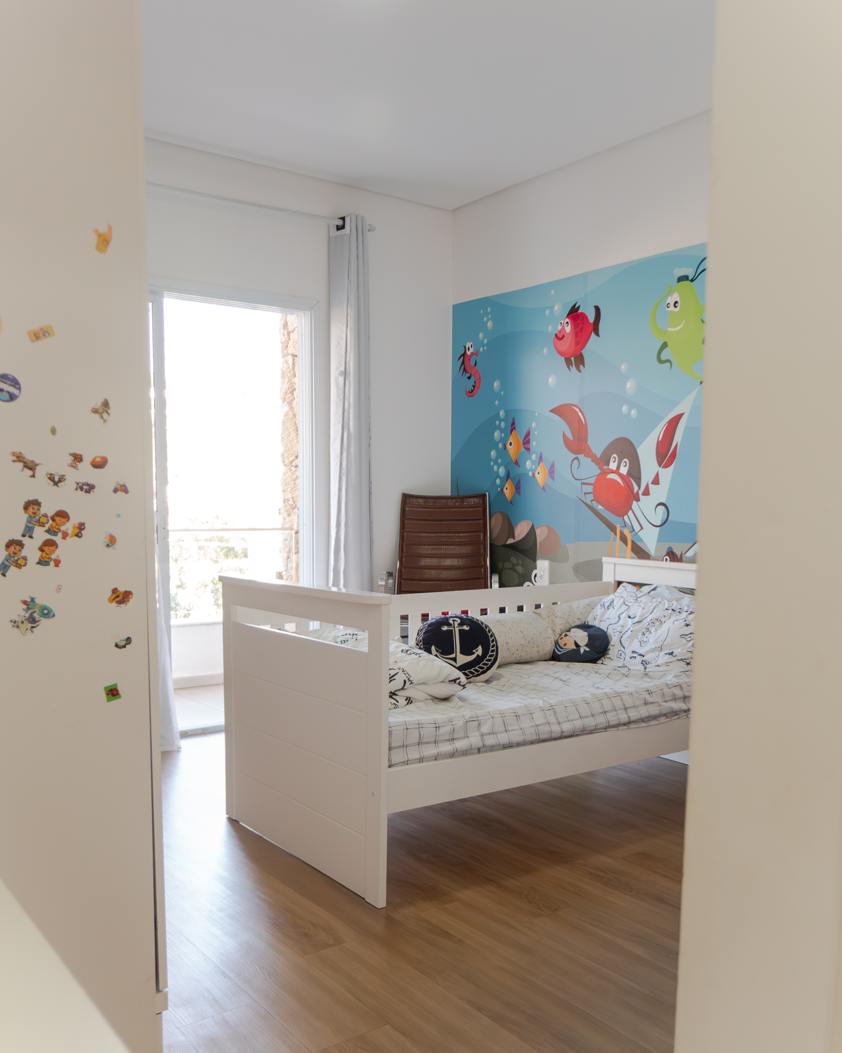 Casa em Condomínio 295m² | 4 Quartos (3 Suítes) | SPA Aquecido | Condomínio Colinas do Sol