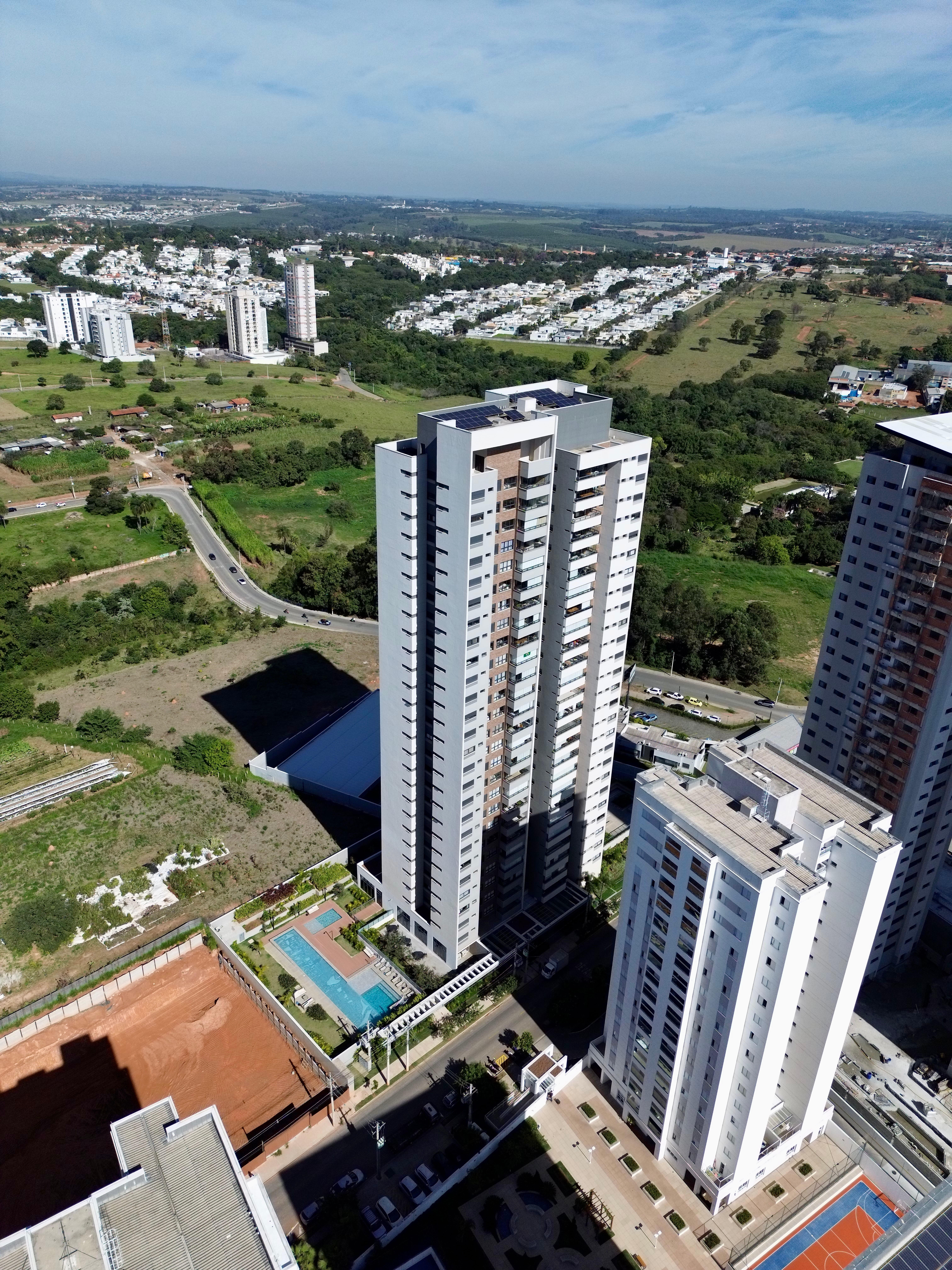 Apartamento 111m² no Campolim | Último andar com Vista Livre | 3 Quartos | Condomínio Avant-Garde