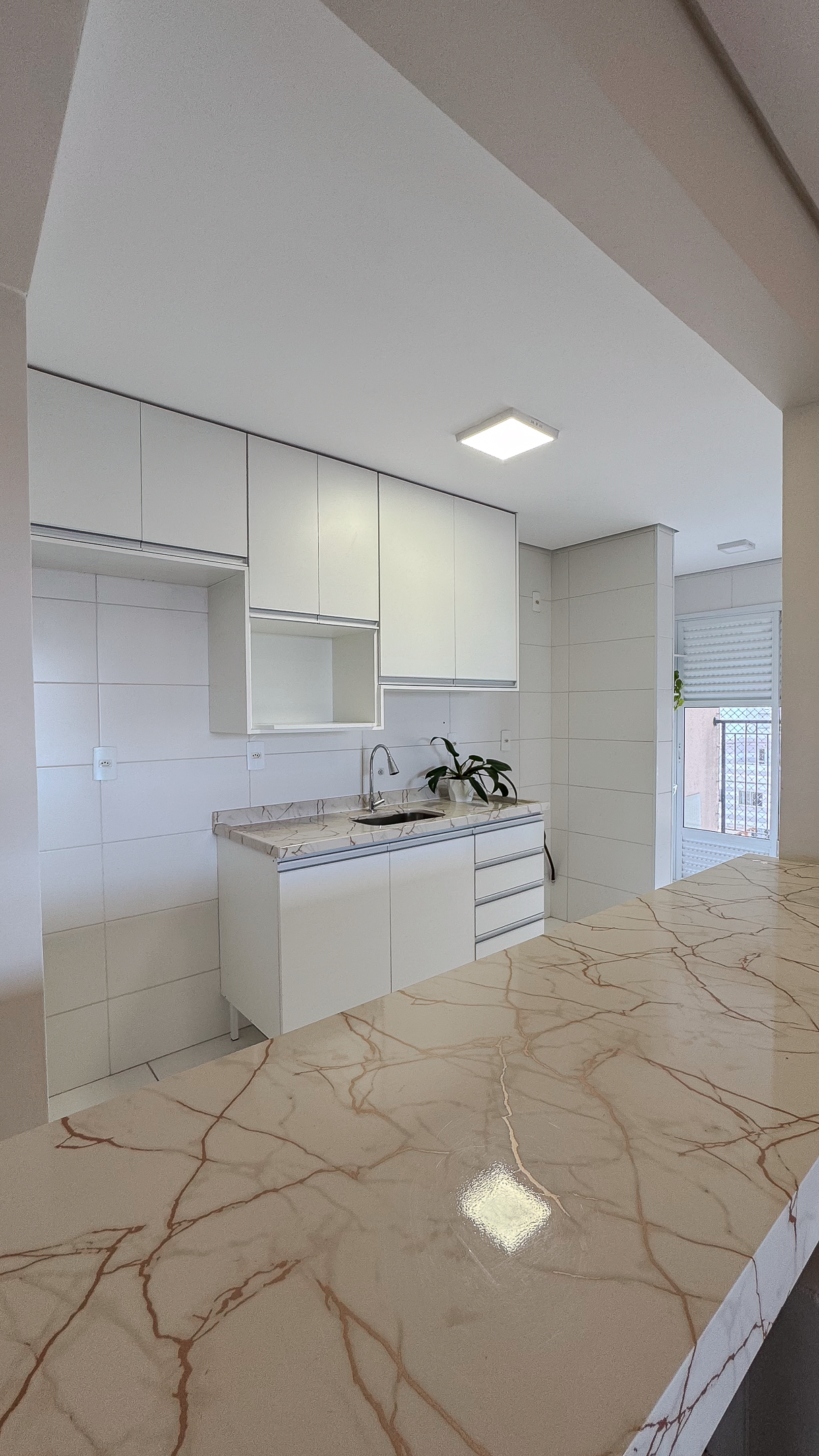 Apartamento 87m² no Campolim | 3 Quartos (1 Suíte) | Condomínio Luzes Campolim