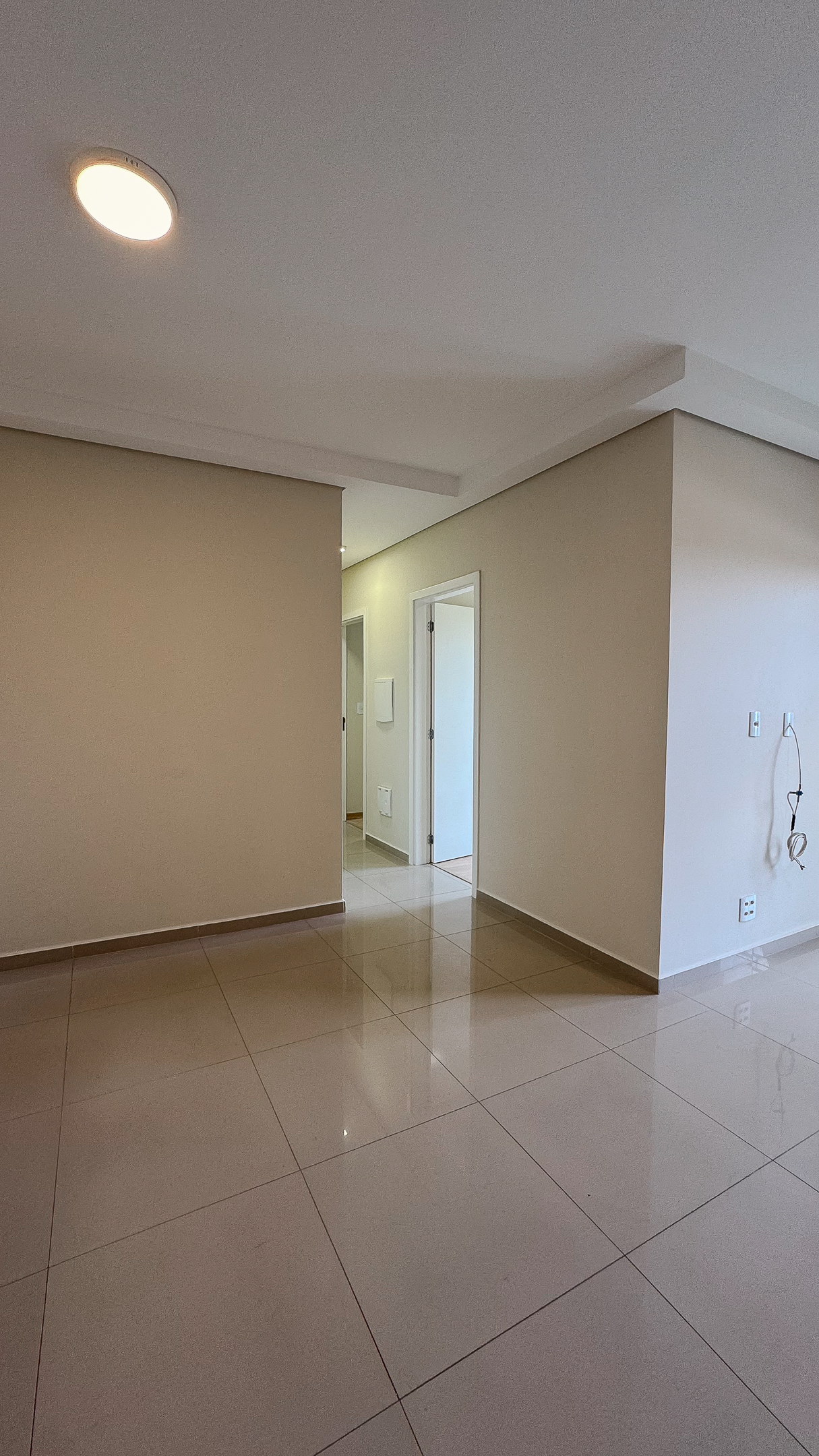 Apartamento 87m² no Campolim | 3 Quartos (1 Suíte) | Condomínio Luzes Campolim