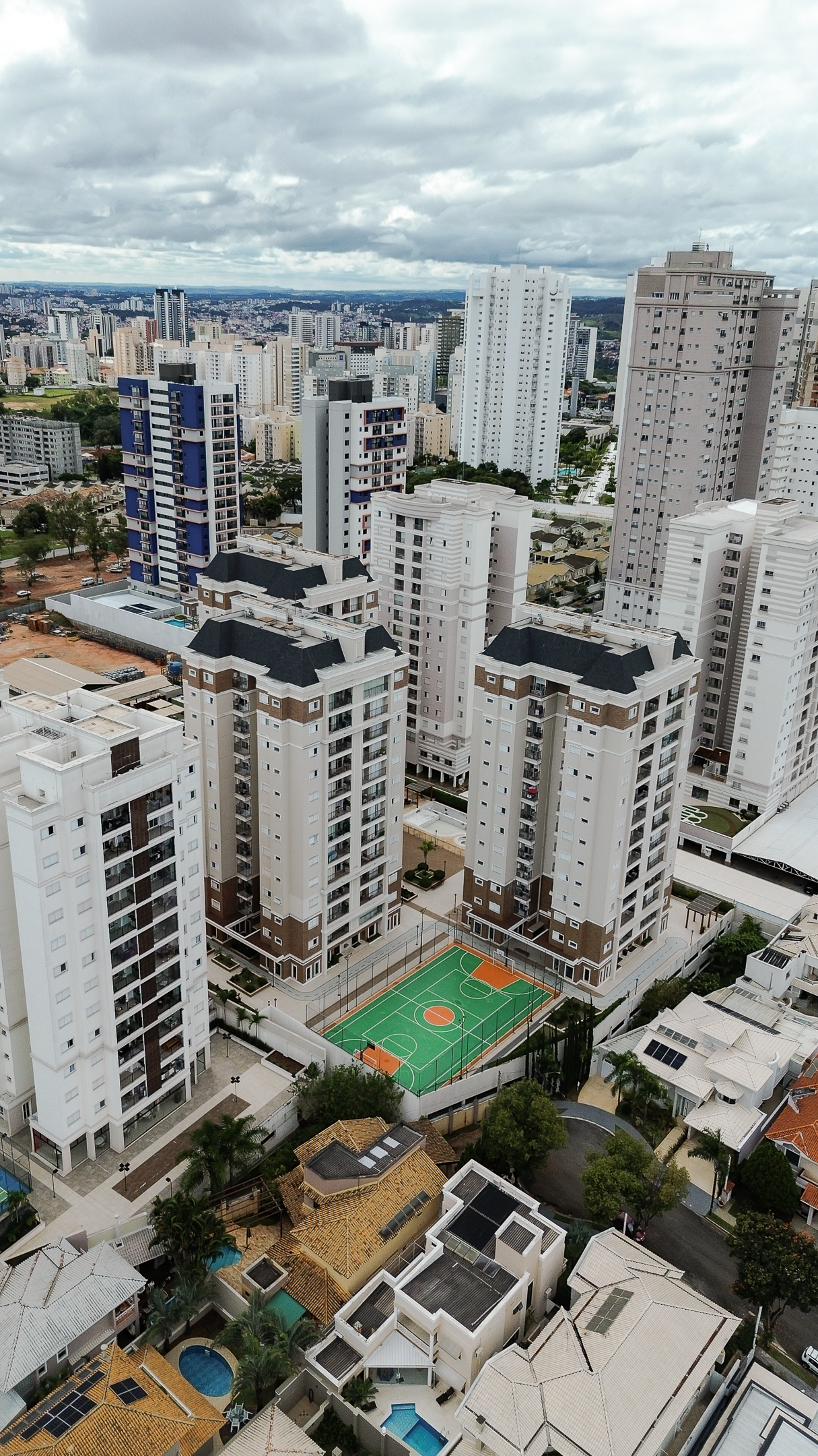 Apartamento 87m² no Campolim | 3 Quartos (1 Suíte) | Condomínio Luzes Campolim
