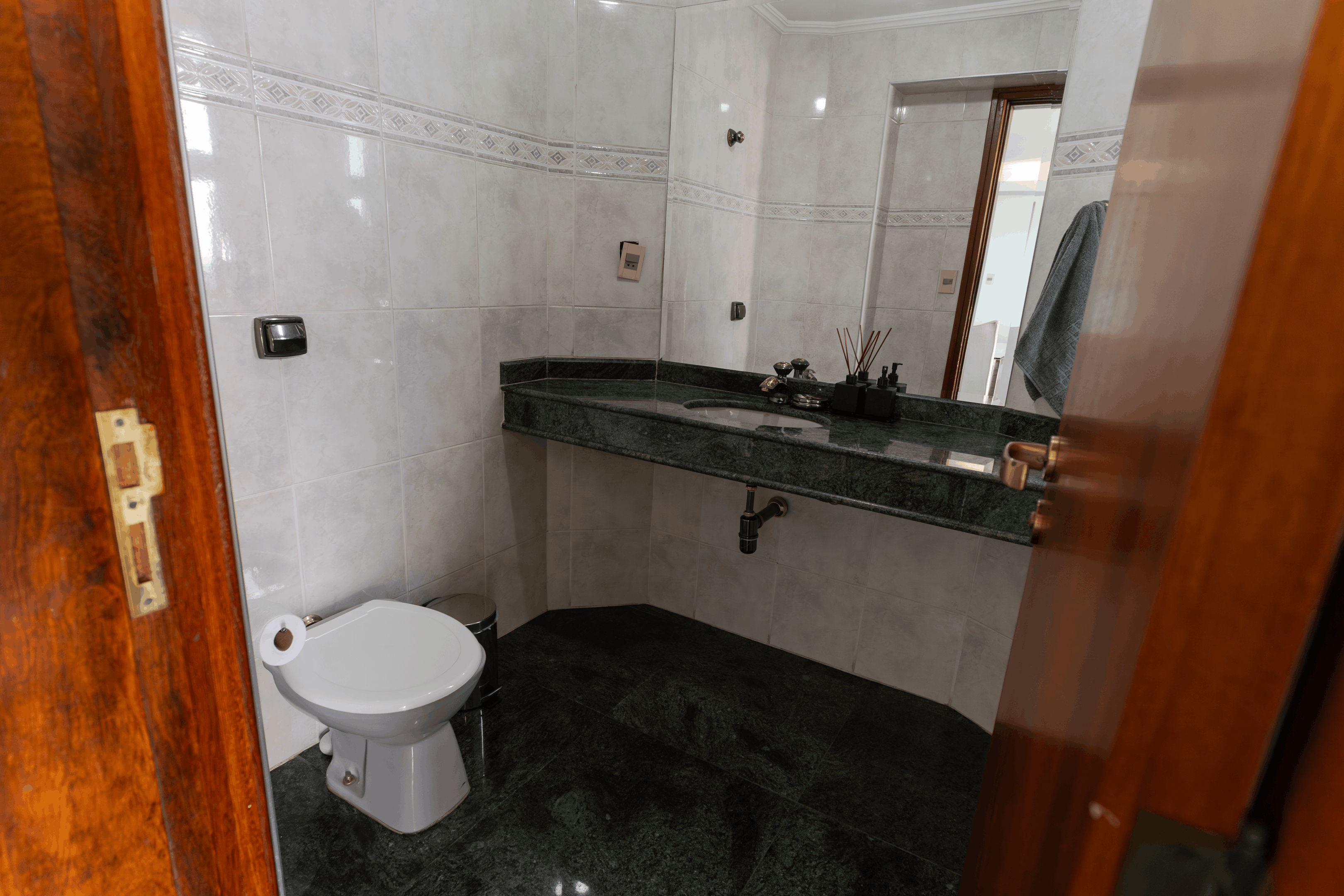 Cobertura Duplex 240 m² - 3 Suítes - Vista Panorâmica - Centro de Sorocaba